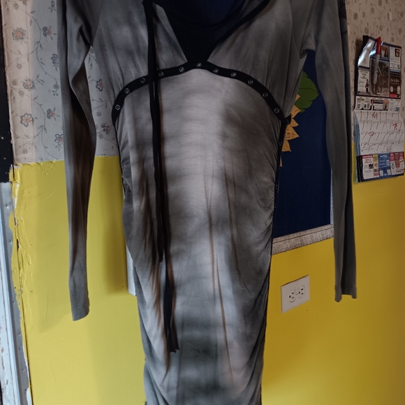 Salvage Stunning Long sleeved Lace-Up Dress. S/M But Is Super Stretchy. - Picture 4 of 7